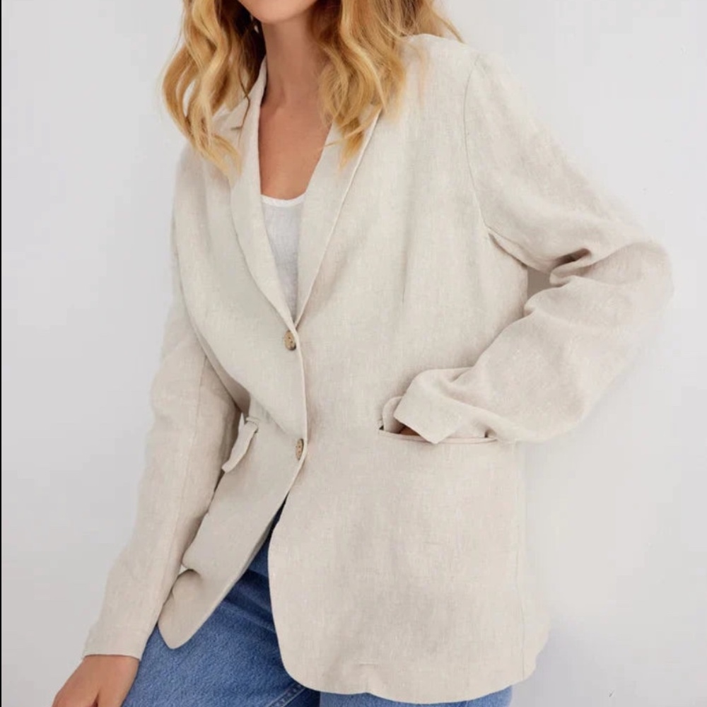Linen Blazer - Picture 2 of 11